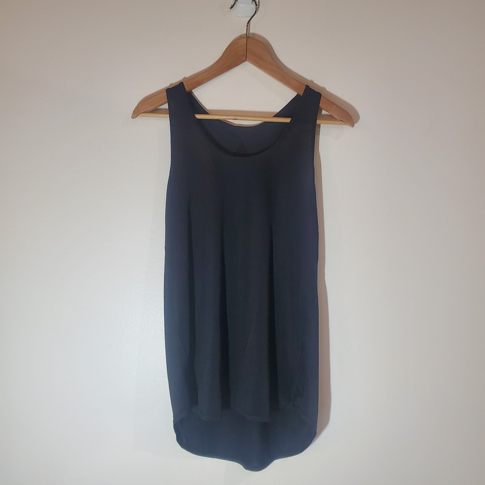 Lululemon Black Loose open‎ back Tank Top, racerback, Size 6, chest 33"
